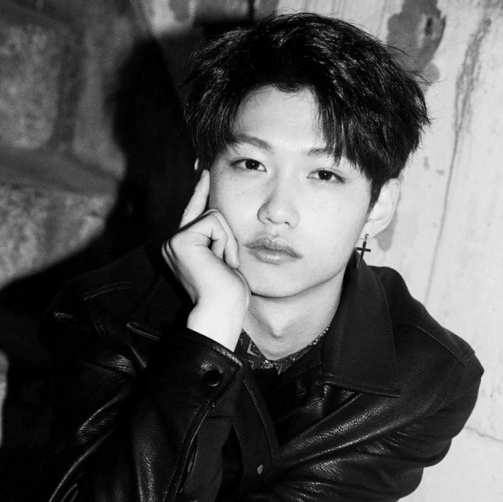 นิยาย [OS/SF STRAY KIDS ALL FELIX] FELIX World : Dek-D.com - Writer